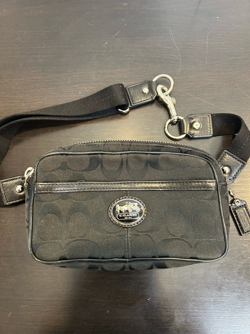 COACH Vintage Y2K #44027 Signature Jacquard Brooke Waist/Camera Hip Bag Black